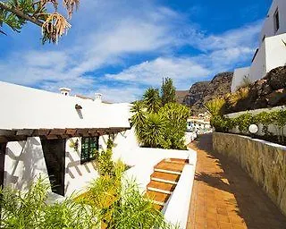 Las Rosas El Molledo Resort
